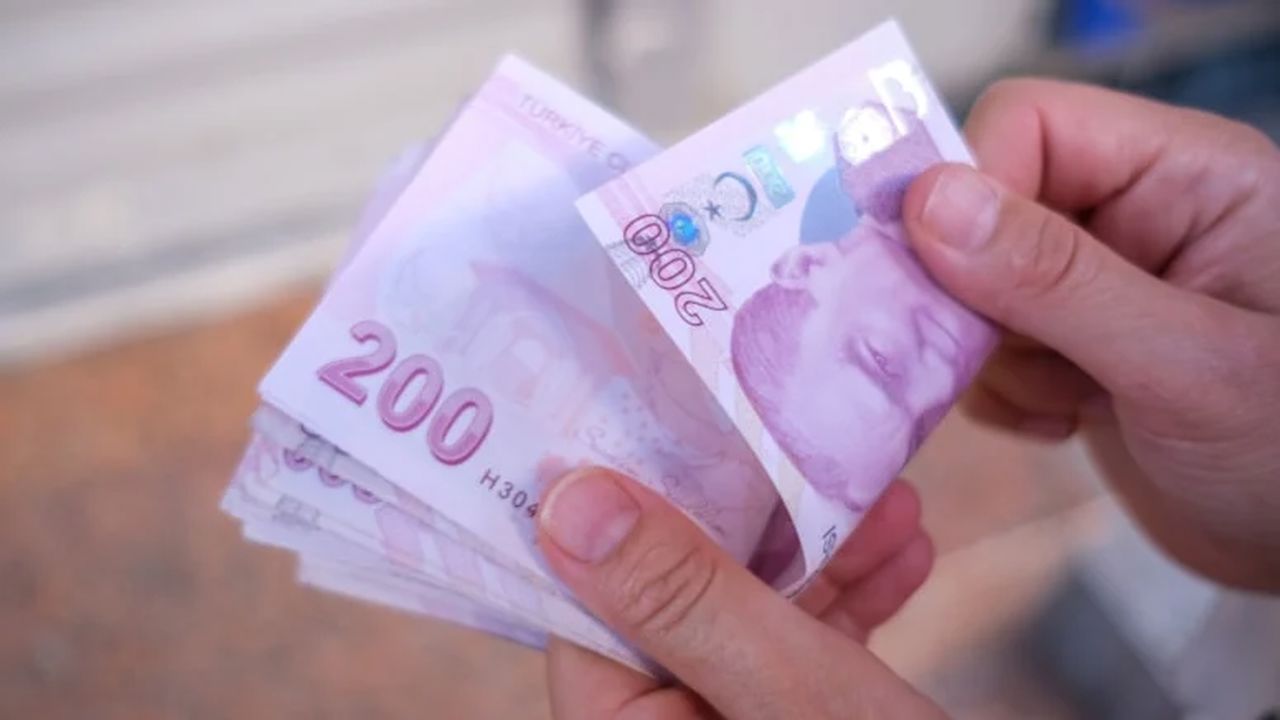 SGK açıkladı: Nisan ayında emekliye ek zam